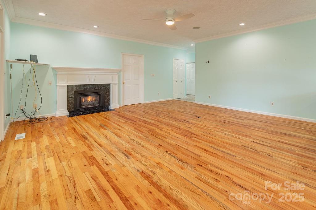111 Sunny Ridge Drive