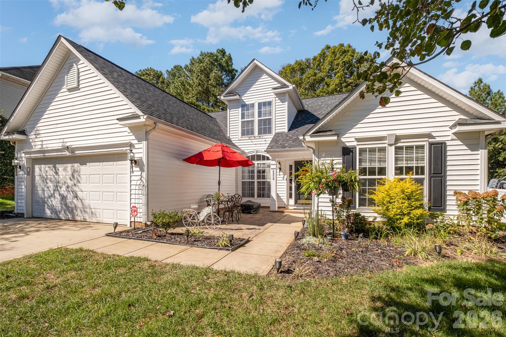 6859 Lakecrest Court