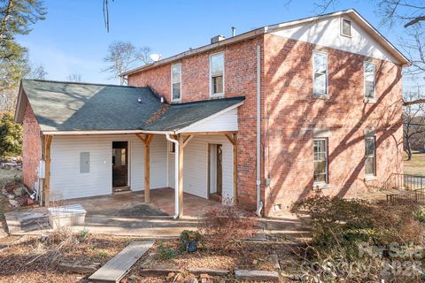 Photo of 787 Startown Road, Lincolnton, NC 28092 (MLS # 4371485)