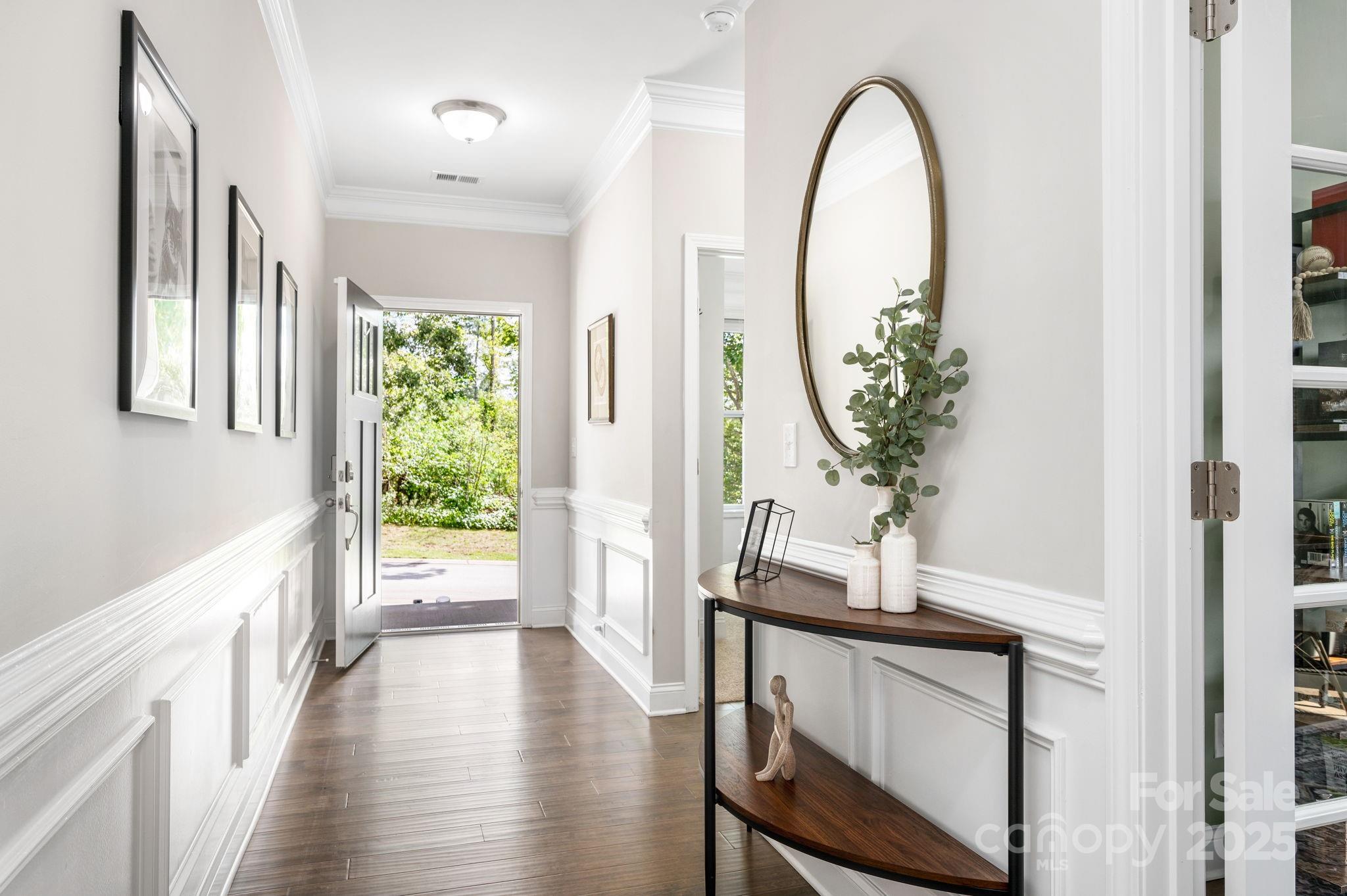 45 Dreambird Drive