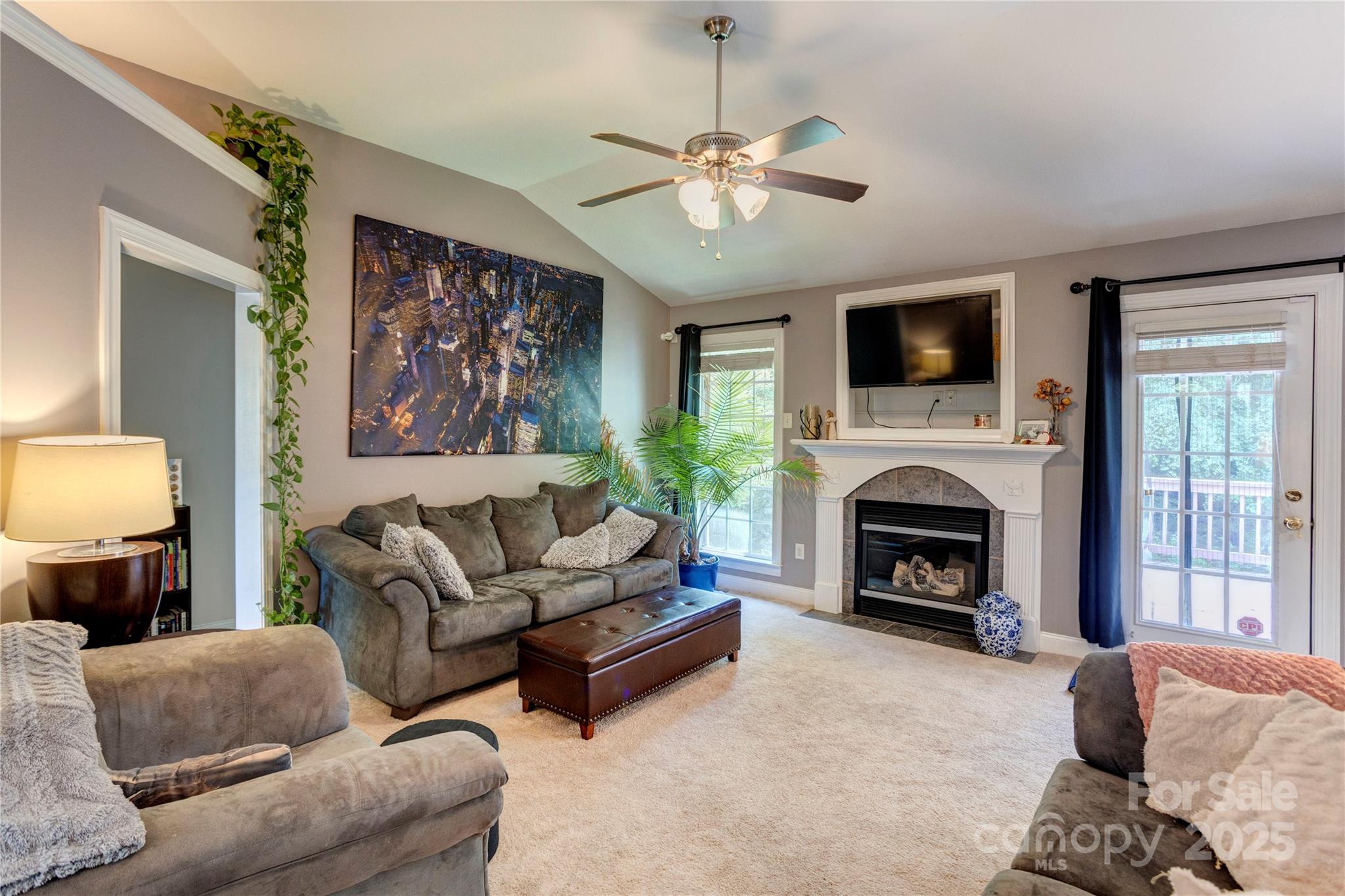 1209 Danielle Downs Court SE