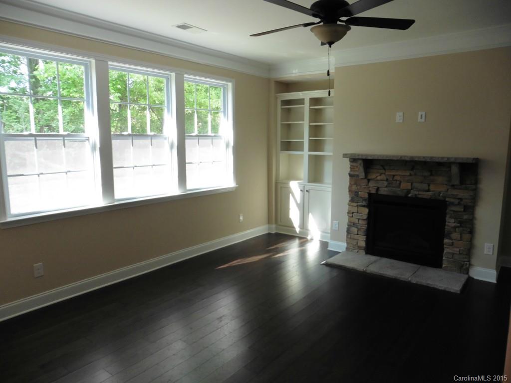 Lake Ridge - Residential