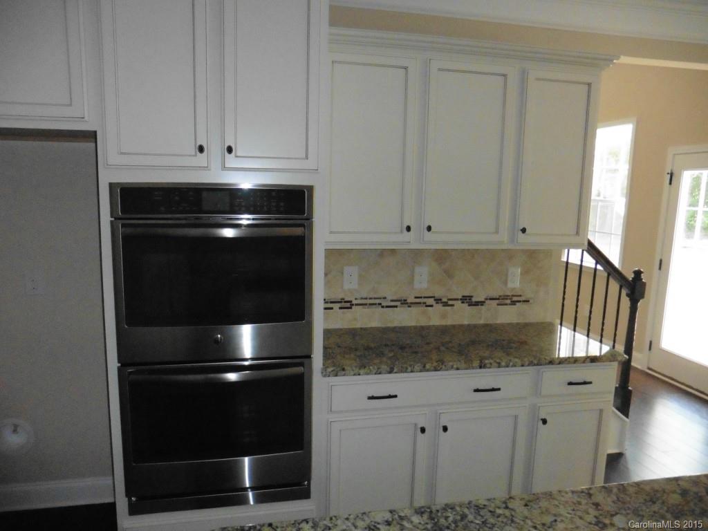 Lake Ridge - Residential