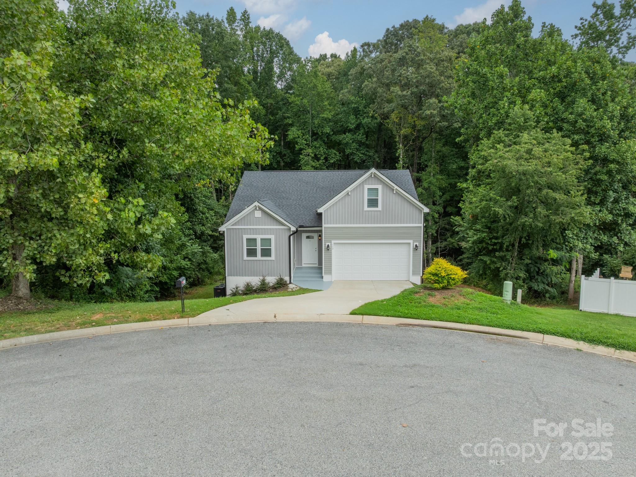 112 Pine Bluff Court
