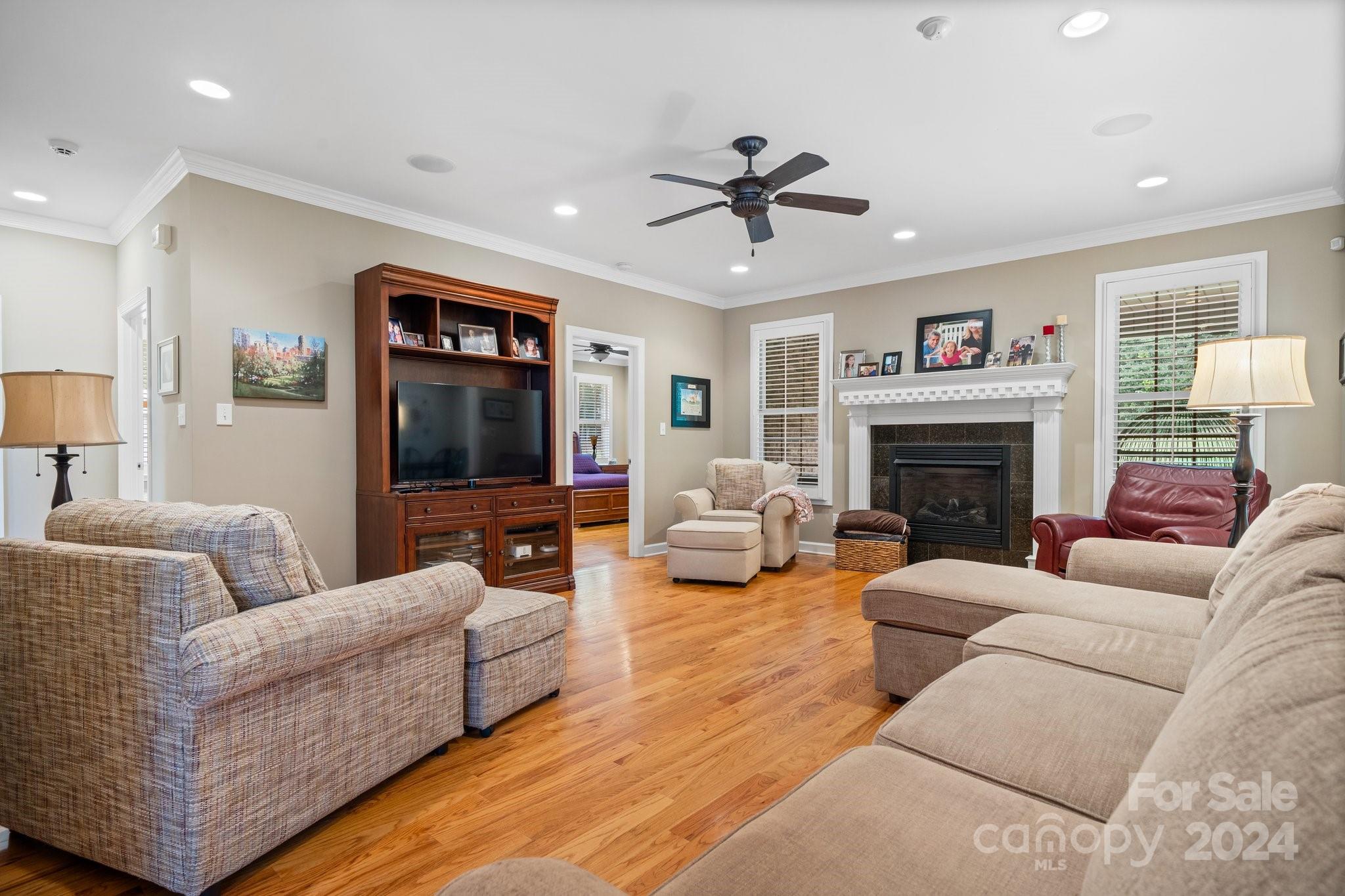 Woodland Acres - Residential