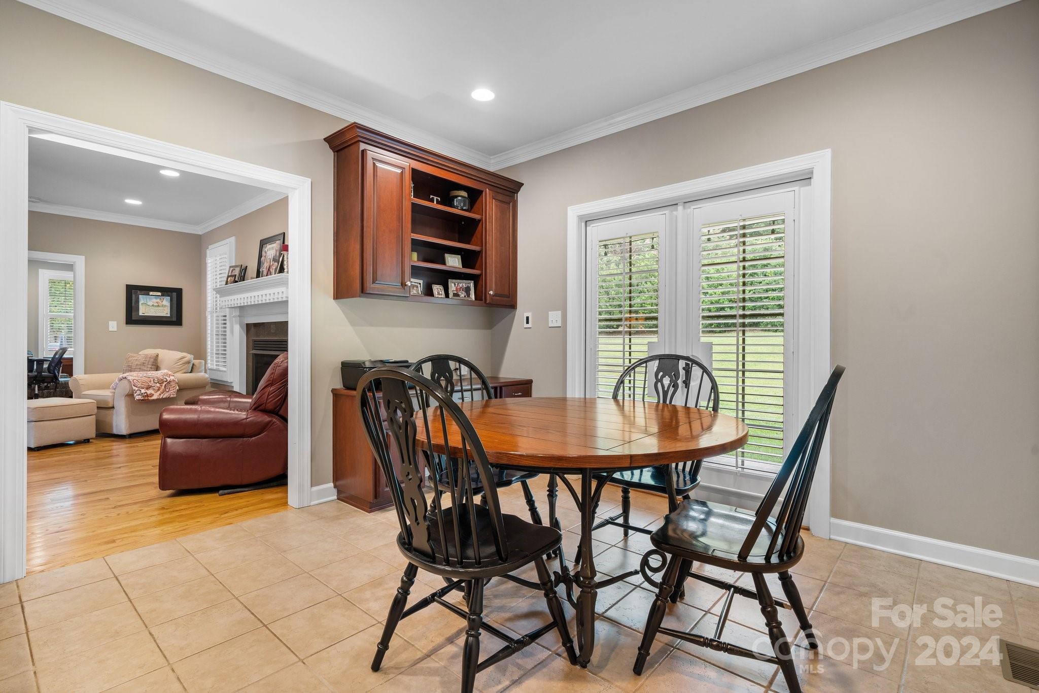 Woodland Acres - Residential