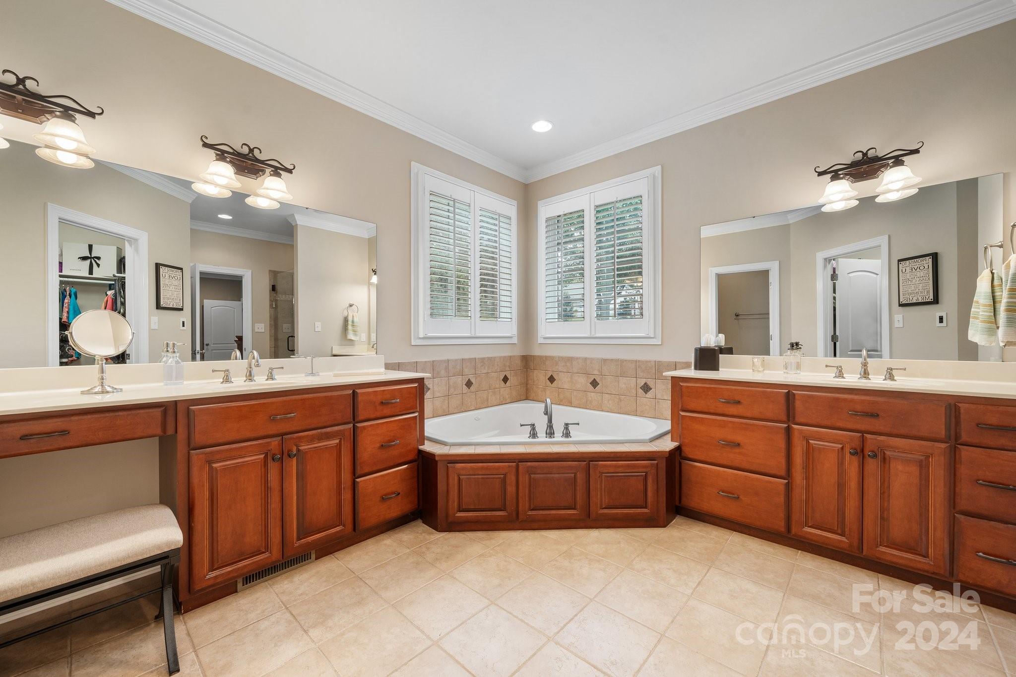 Woodland Acres - Residential