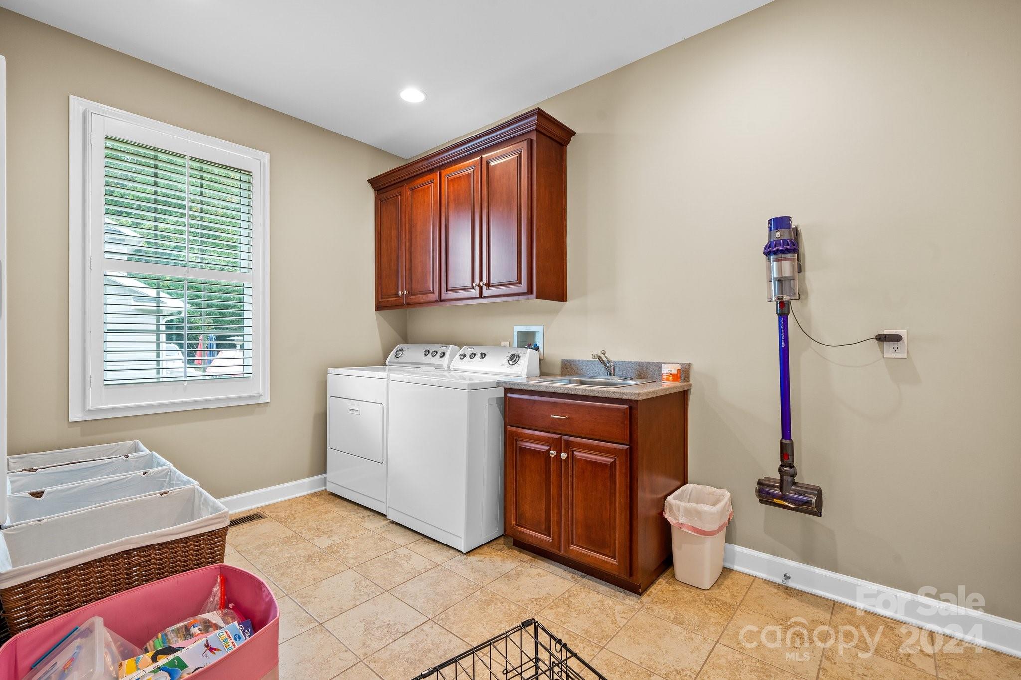 Woodland Acres - Residential