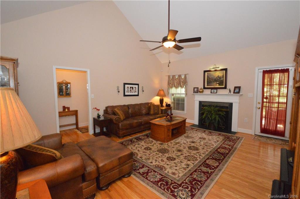 Country Woods East - Residential