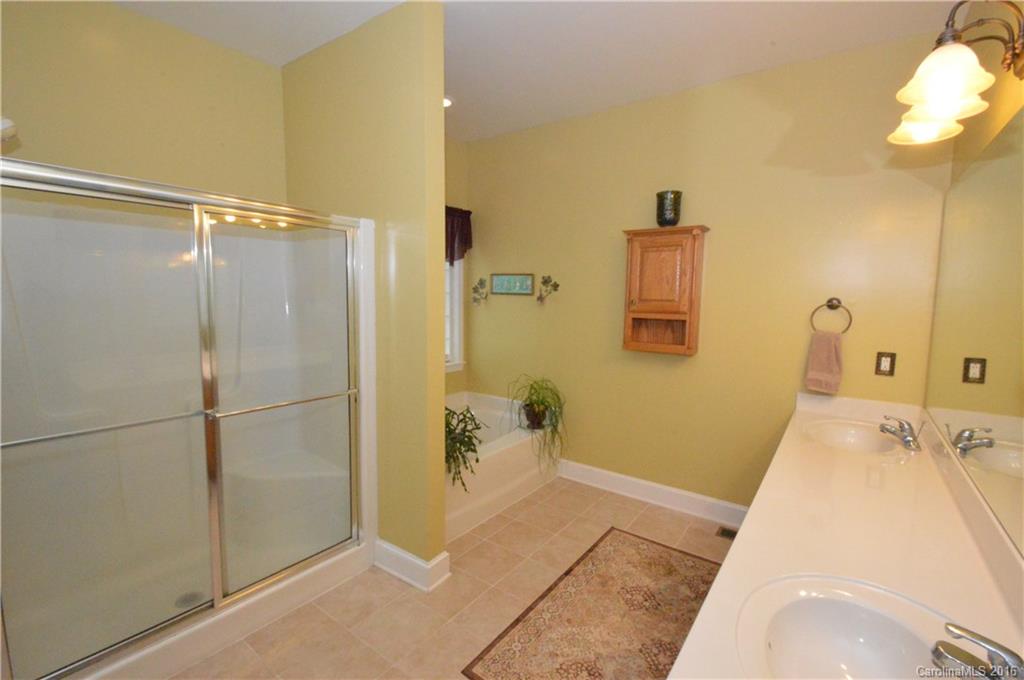 Country Woods East - Residential