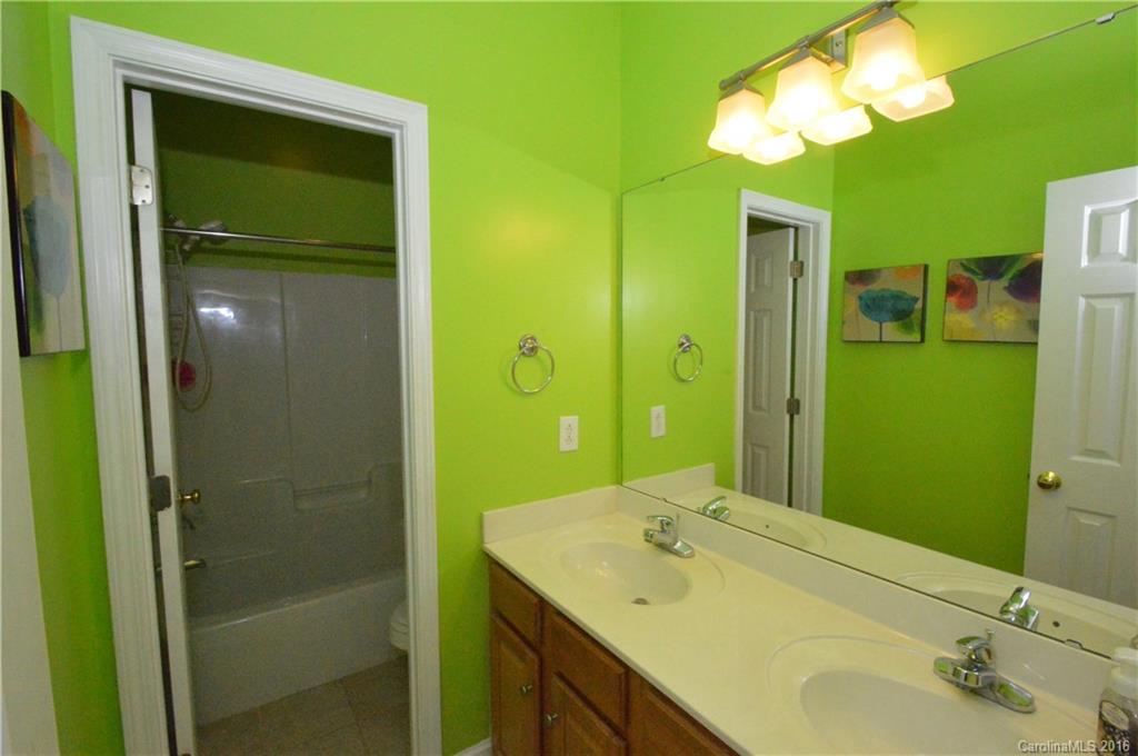 Country Woods East - Residential