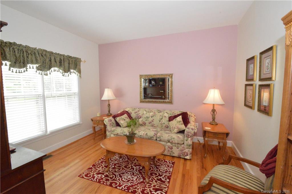 Country Woods East - Residential