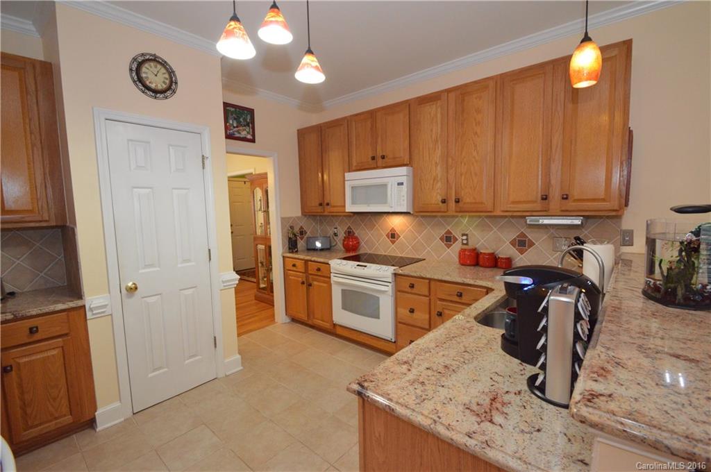 Country Woods East - Residential