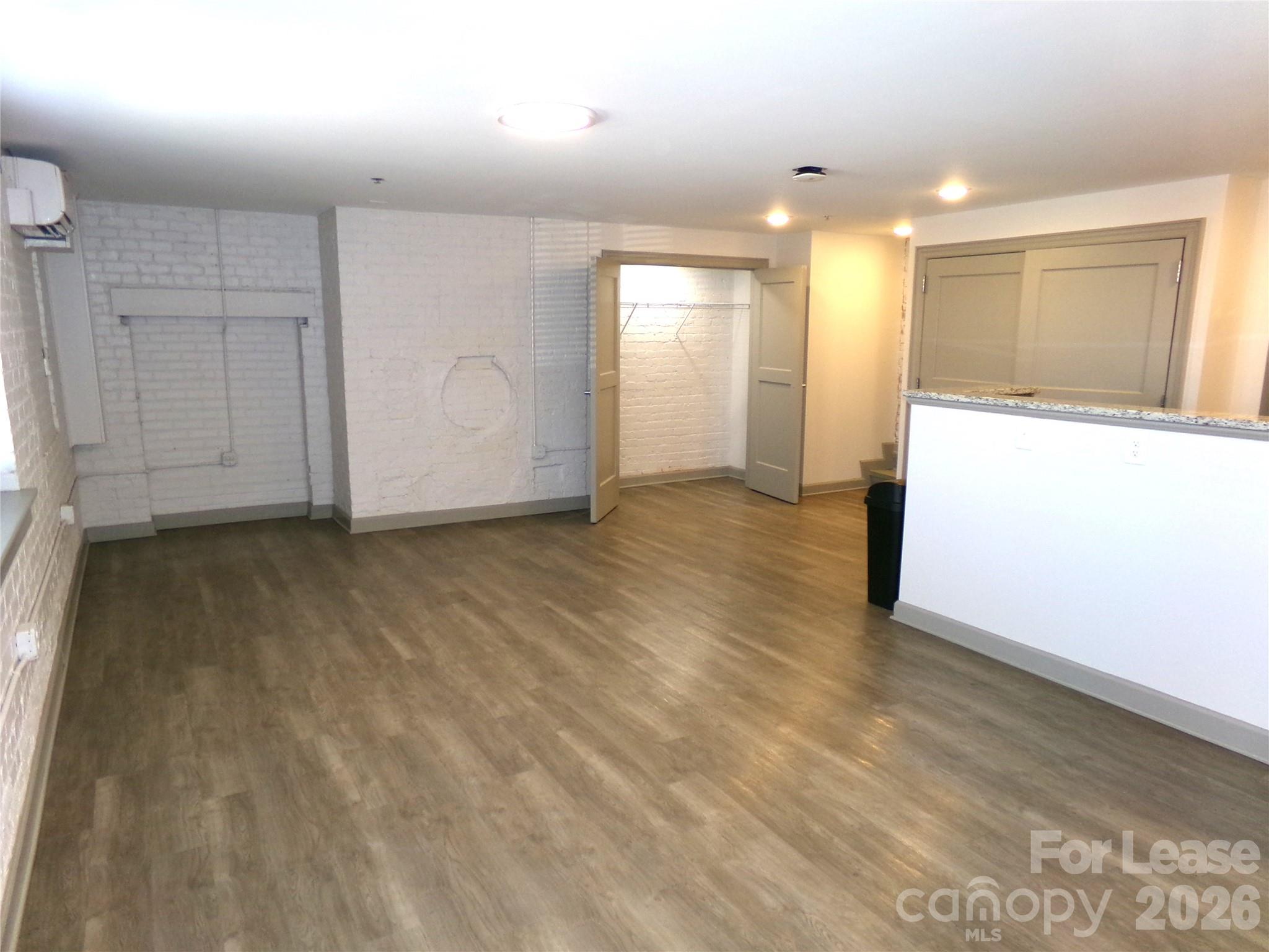 197 N 2nd Street 003