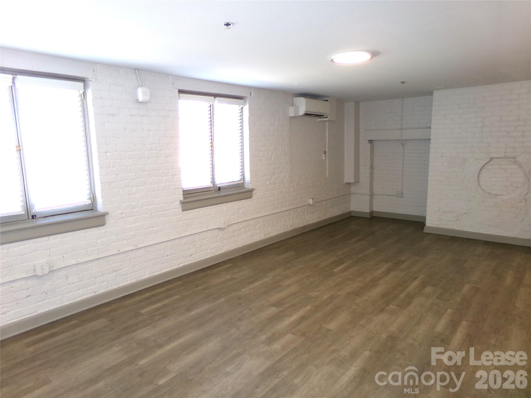 197 N 2nd Street 003