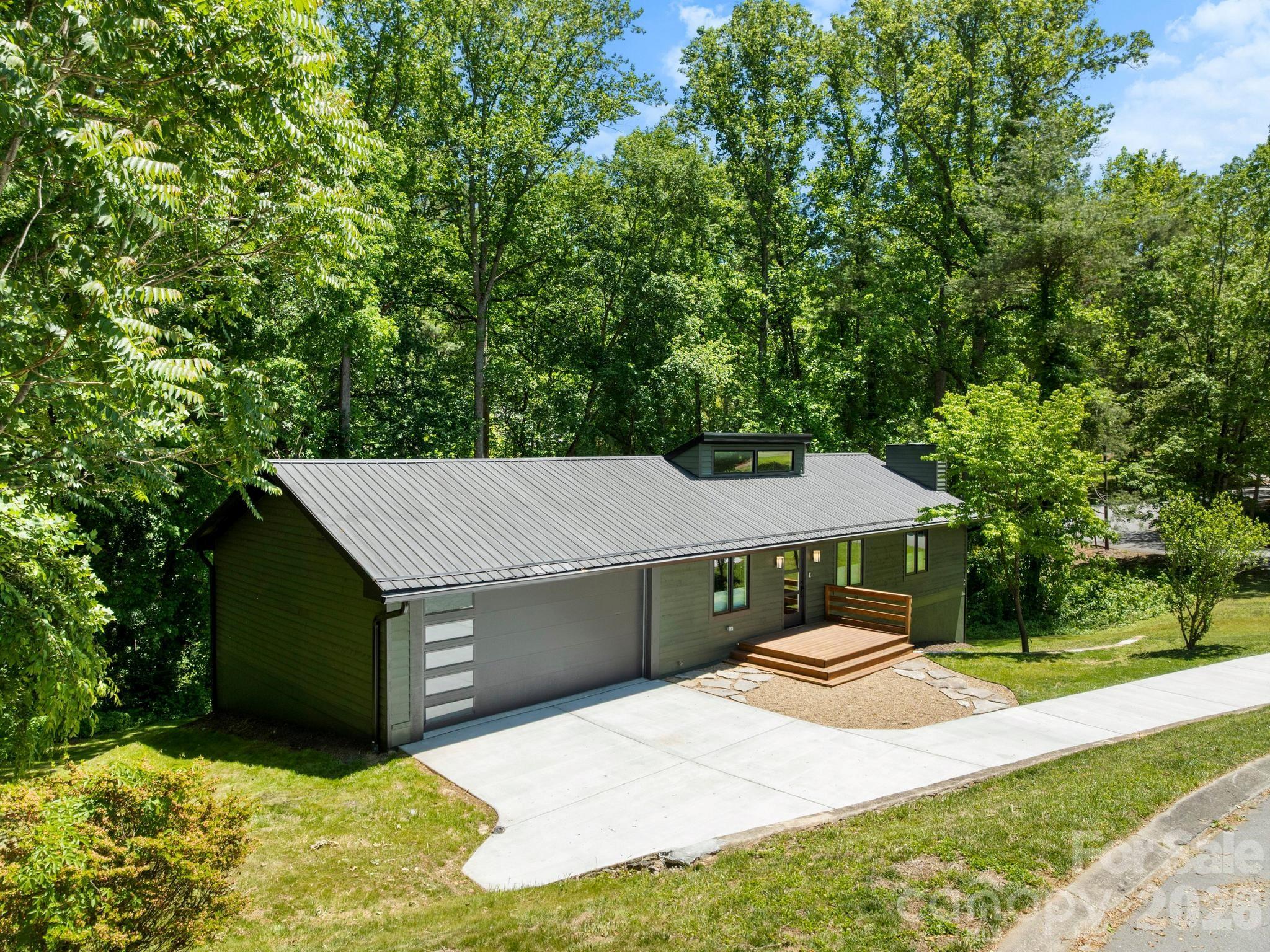 17 Muirfield Drive