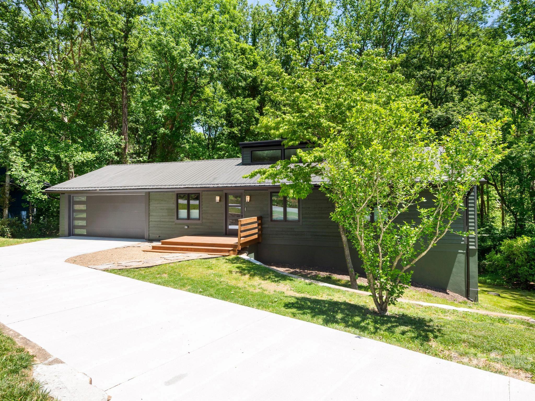 17 Muirfield Drive