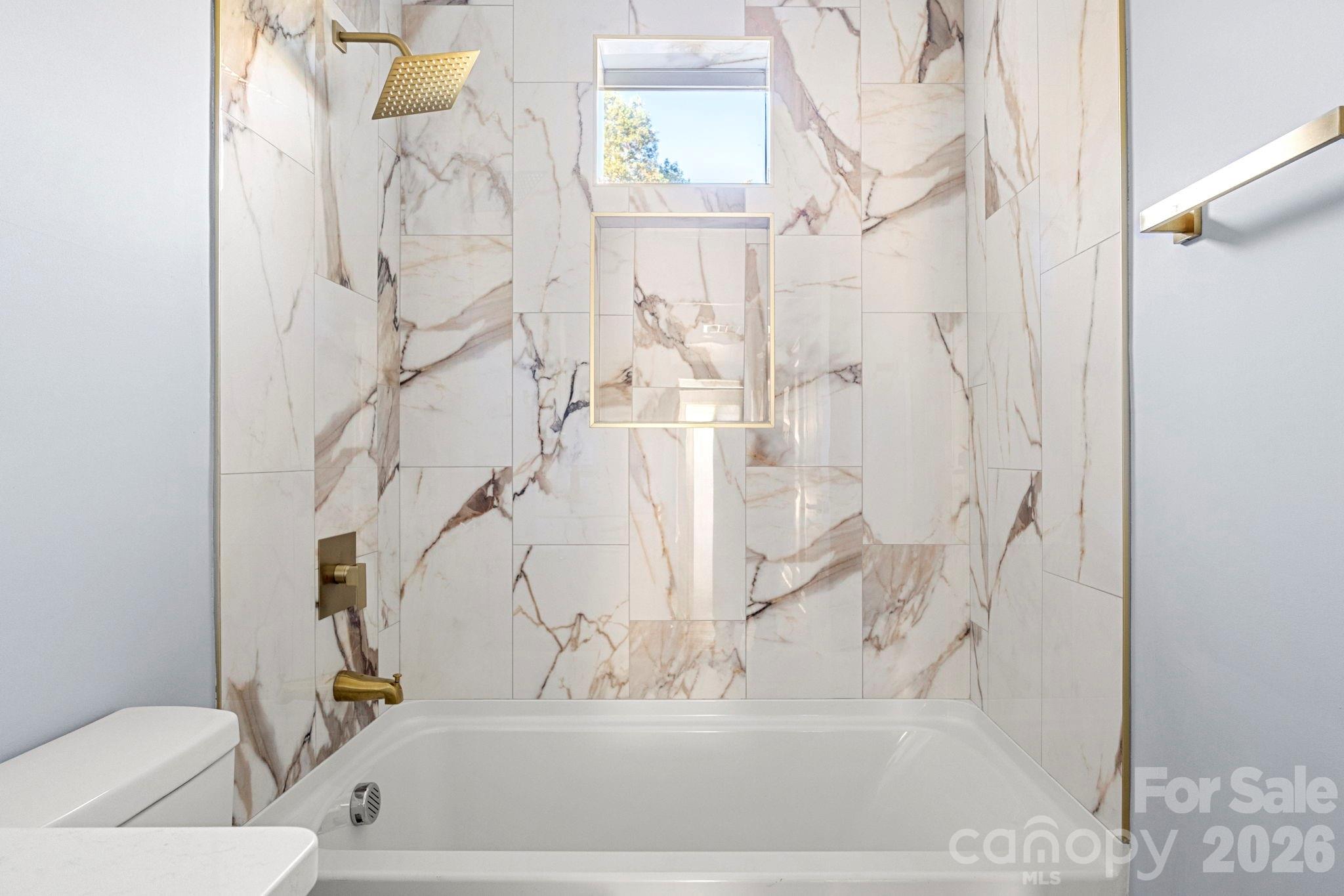 Crowders Mountain Ne - Residential