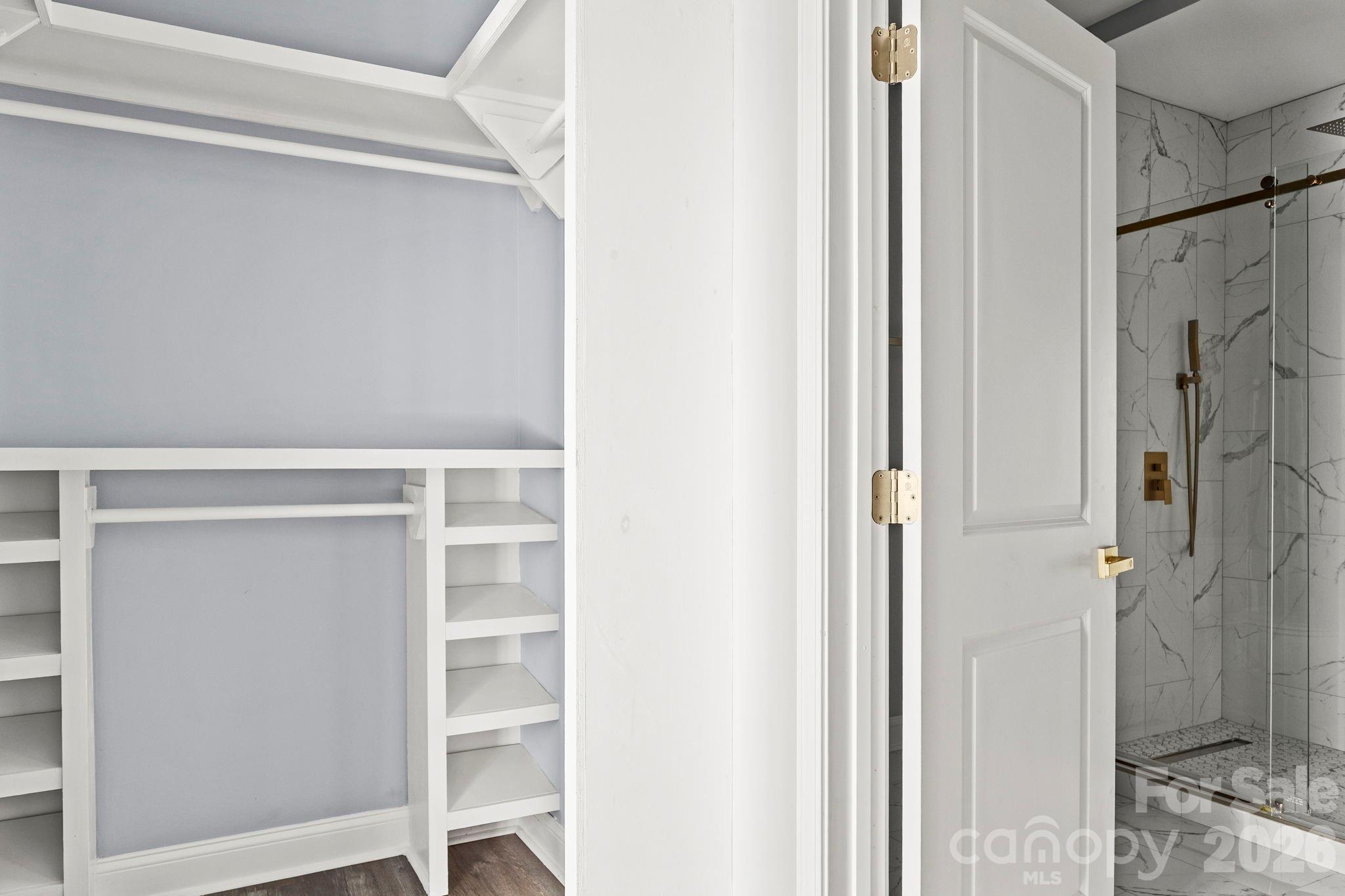 Crowders Mountain Ne - Residential