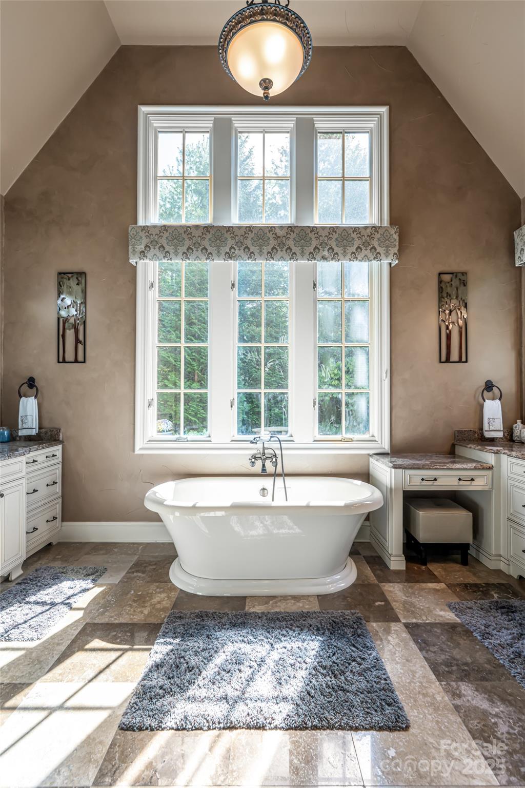 Ramble Biltmore Forest - Residential