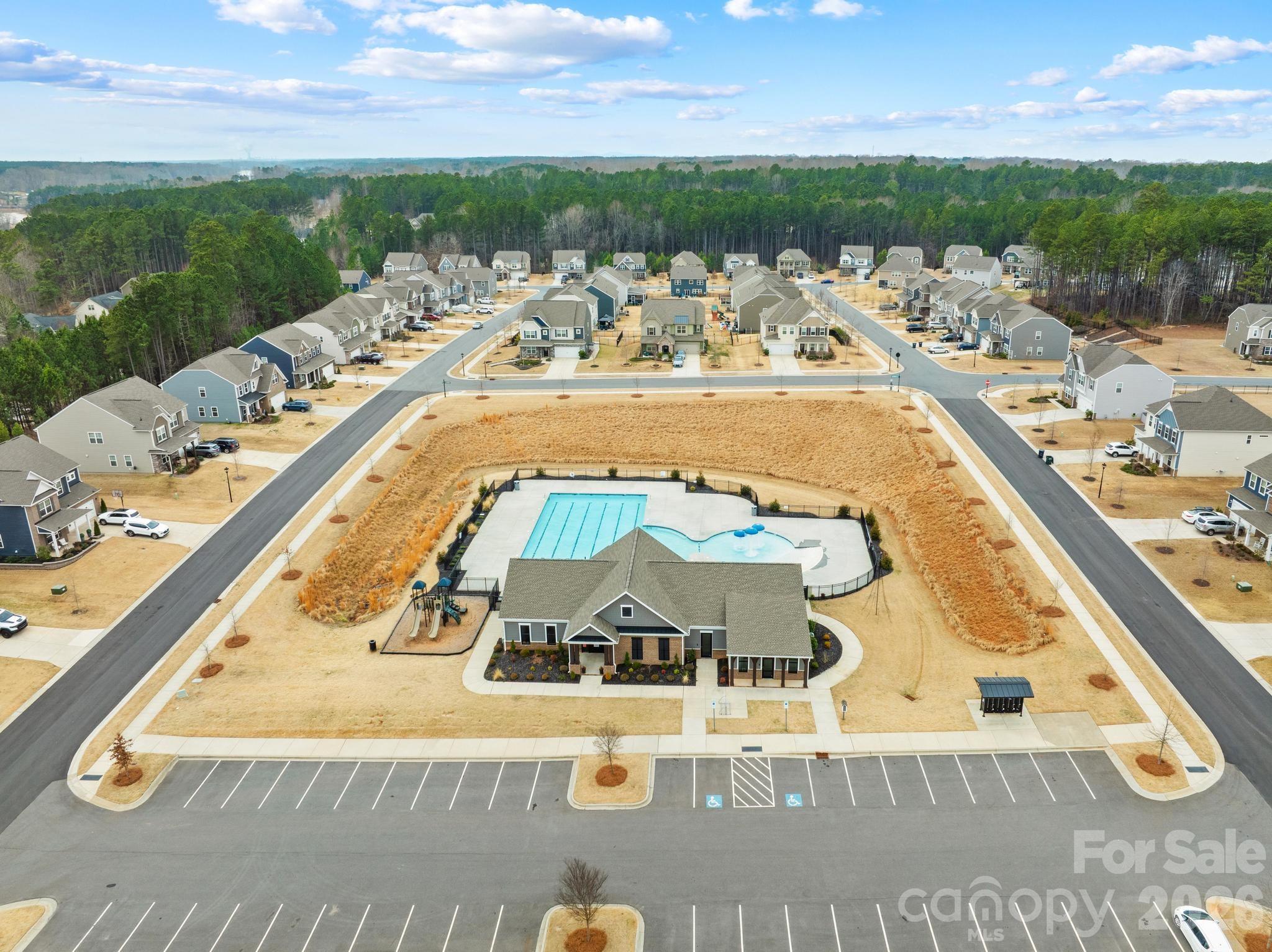 Falls Cove at Lake Norman - Residential