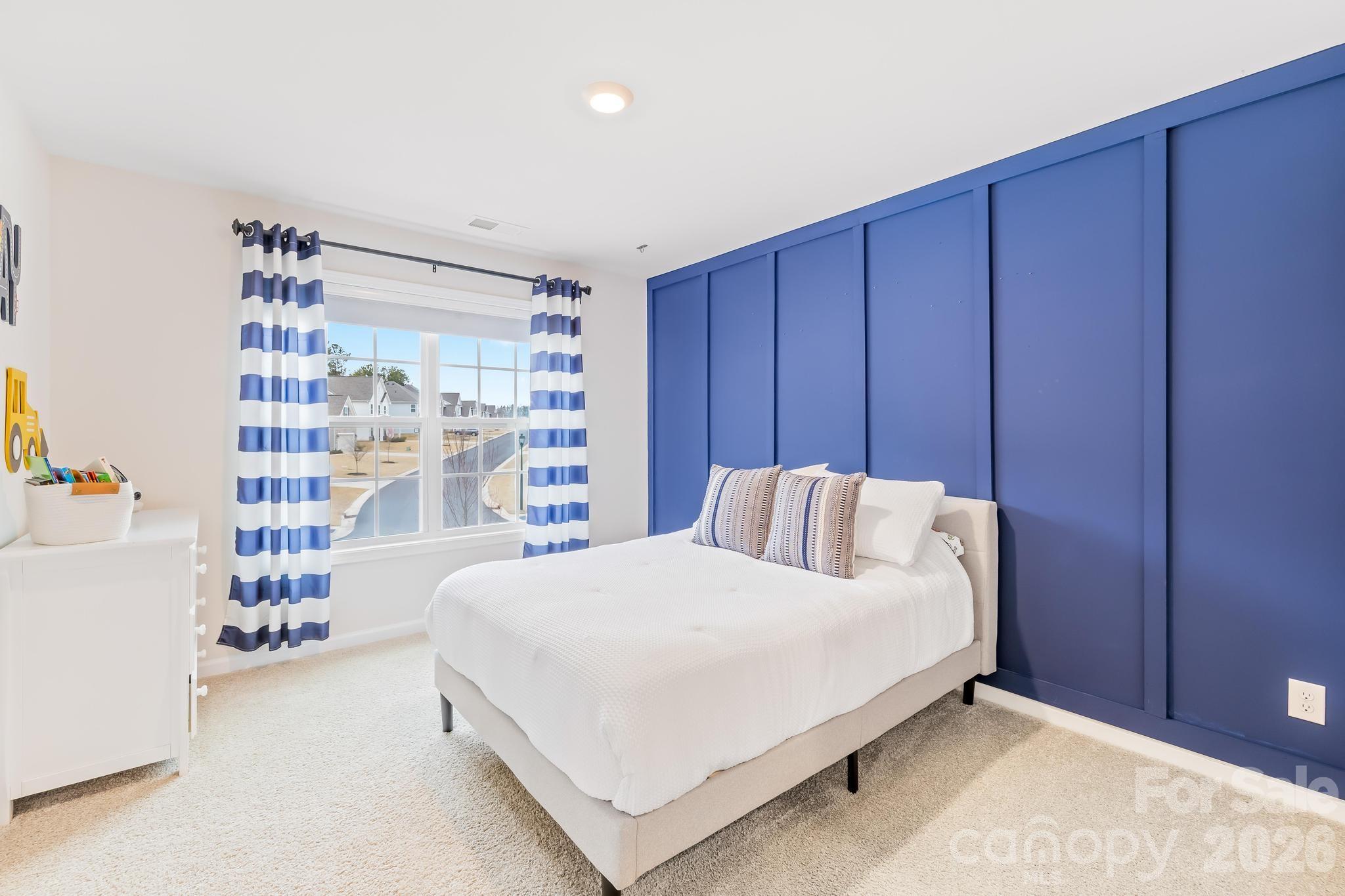 Falls Cove at Lake Norman - Residential