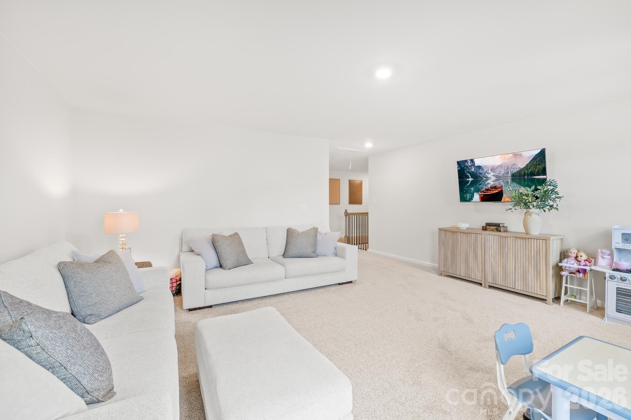 Falls Cove at Lake Norman - Residential