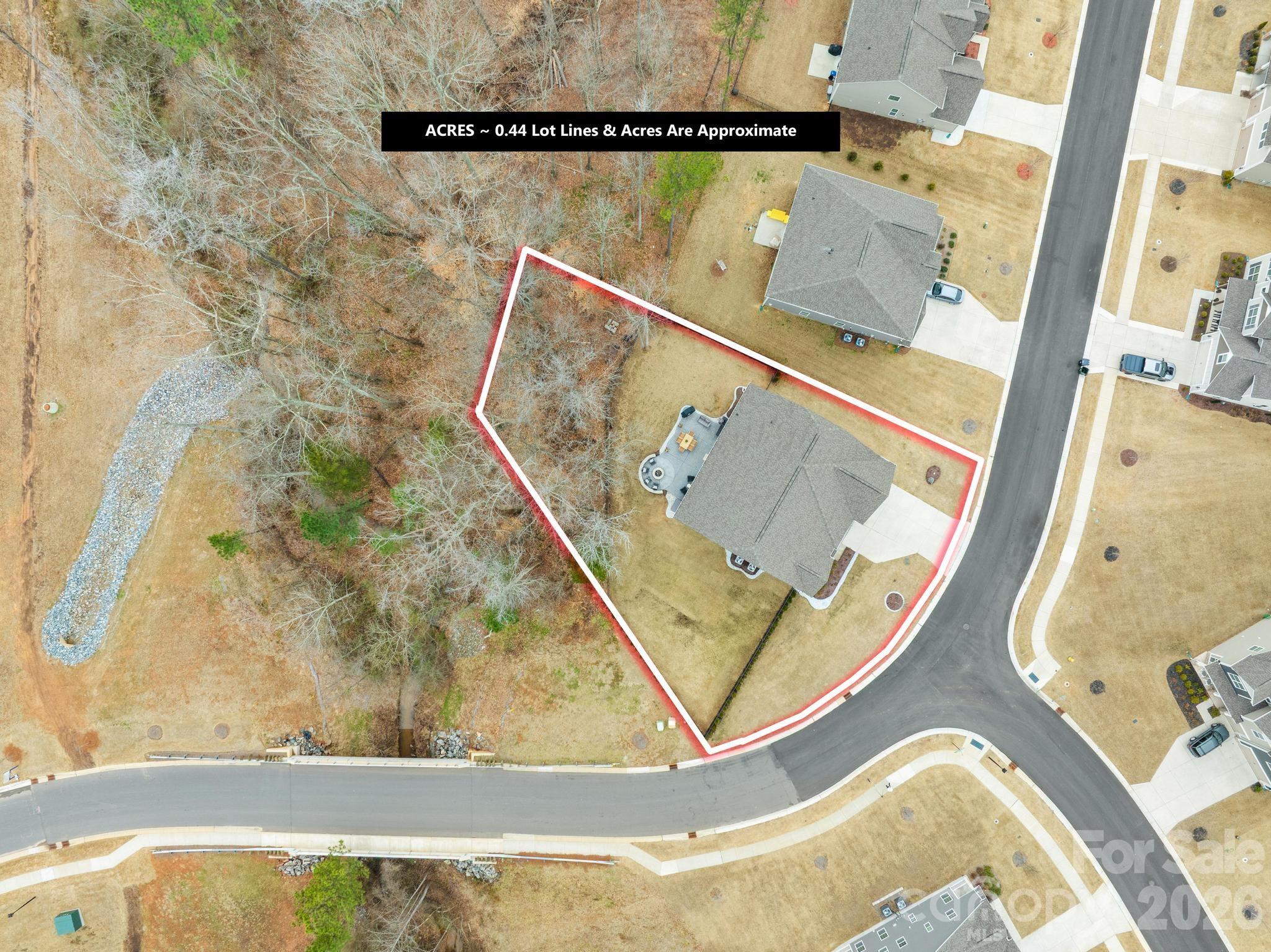 Falls Cove at Lake Norman - Residential