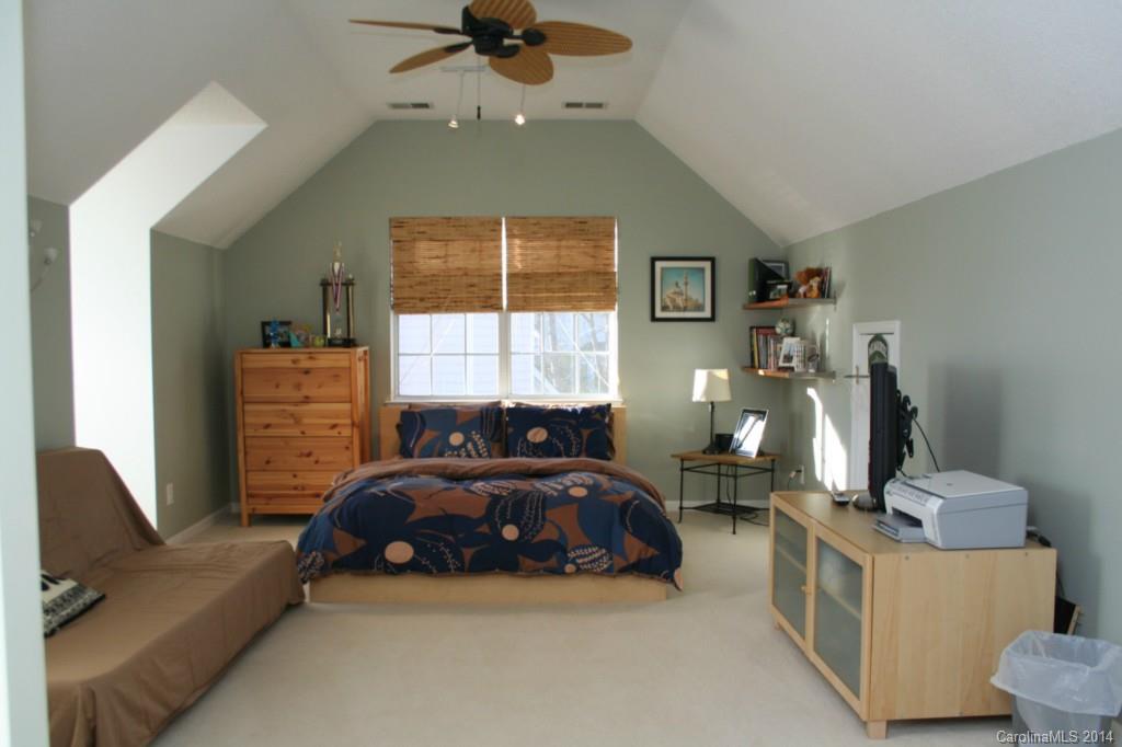 Sheffield Manor - Residential