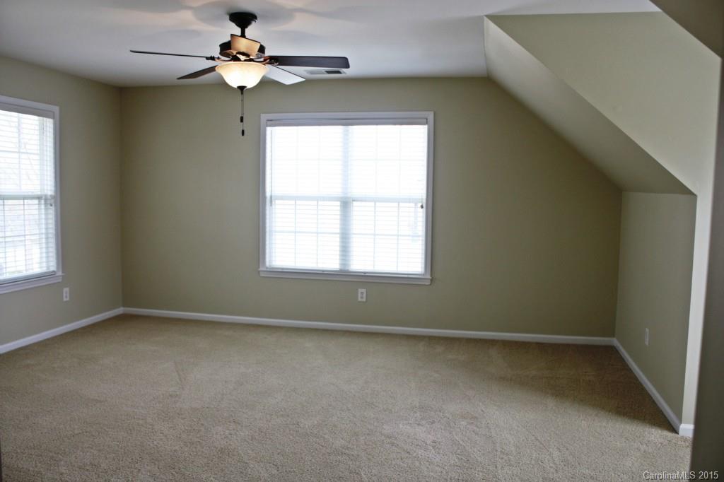 Thornblade - Residential