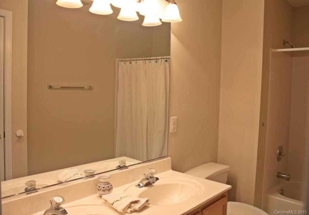 Thornblade - Residential