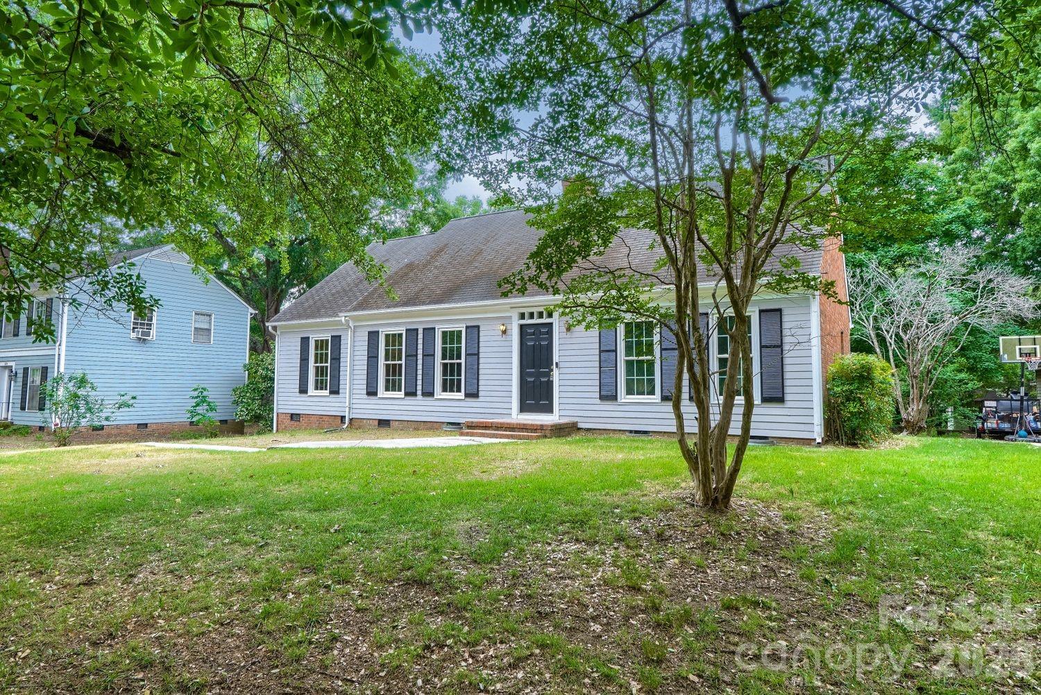 1628 Bonnie Lane