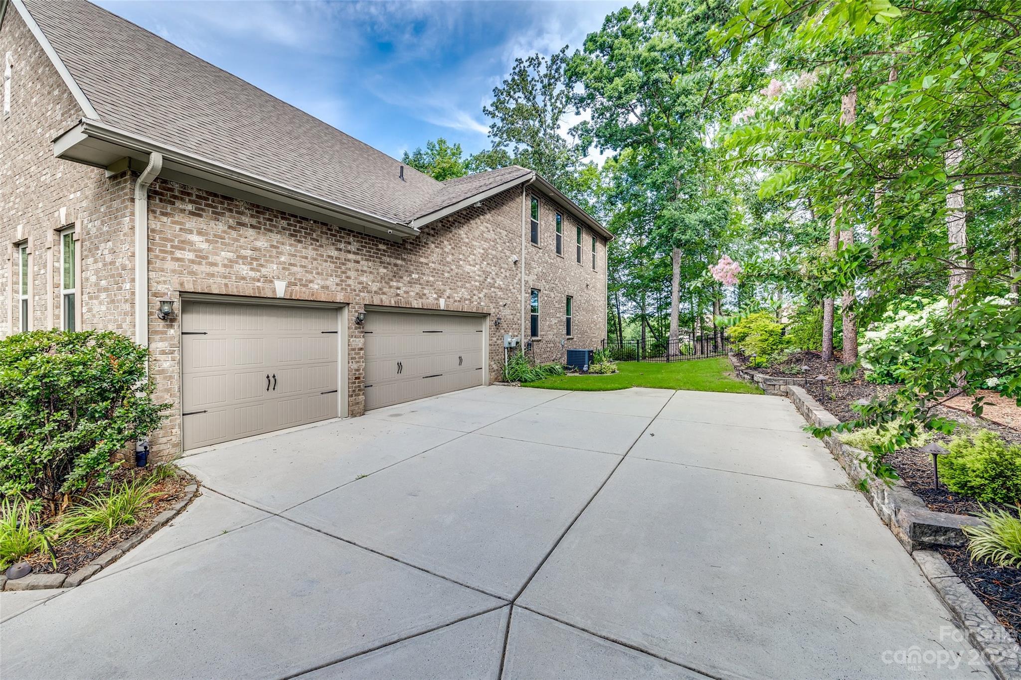 Montreux - Residential