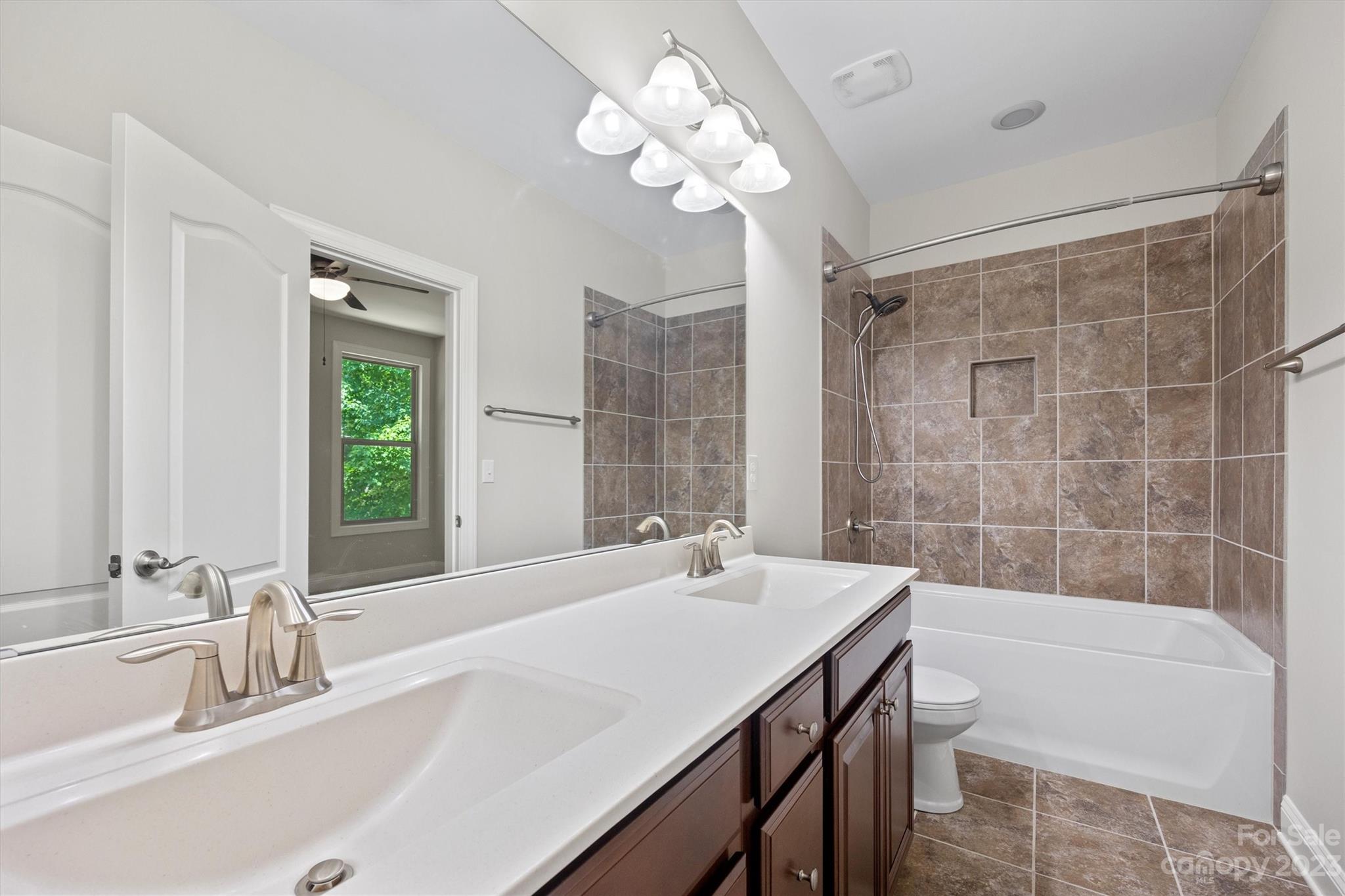 Montreux - Residential