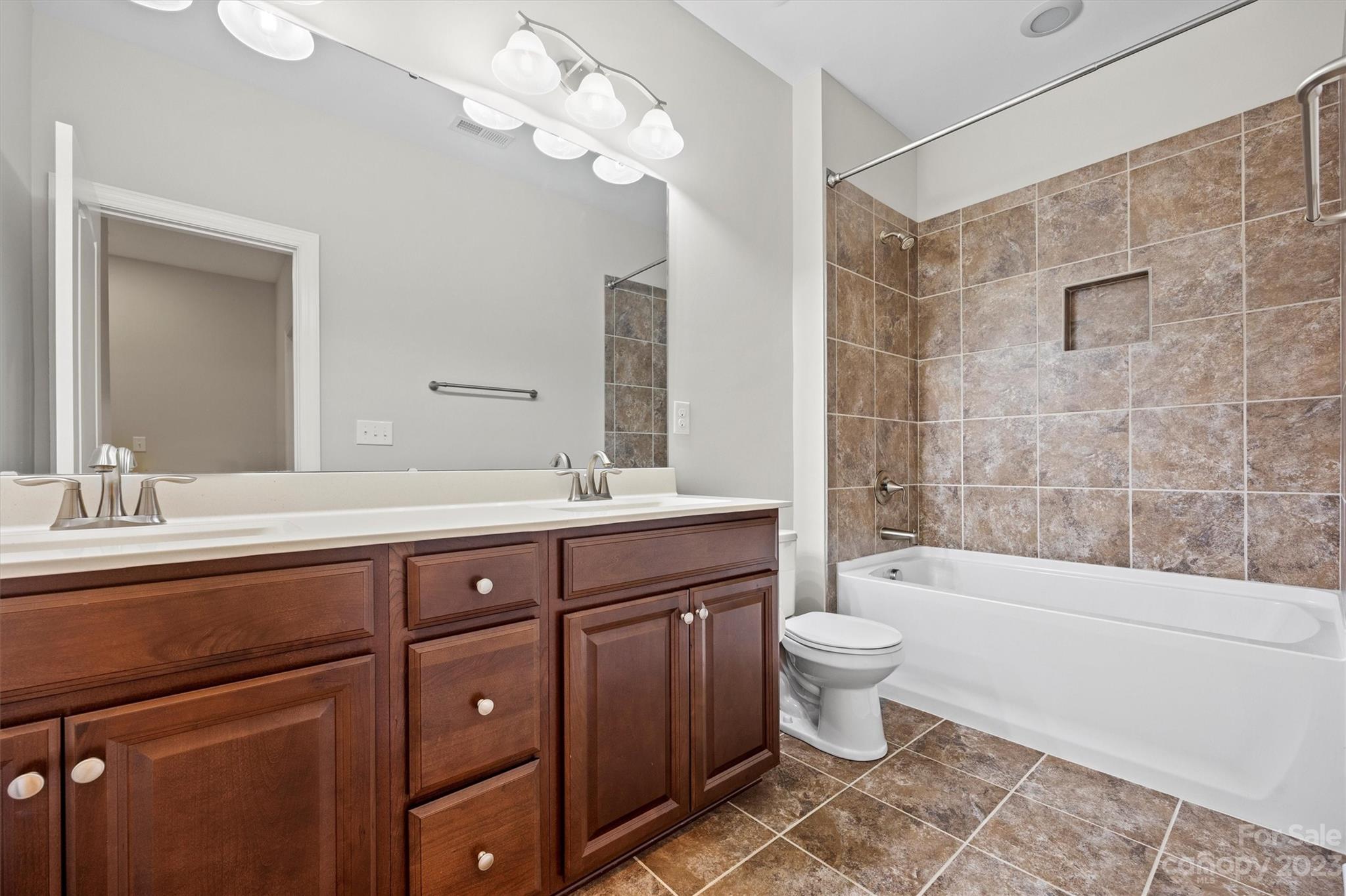 Montreux - Residential