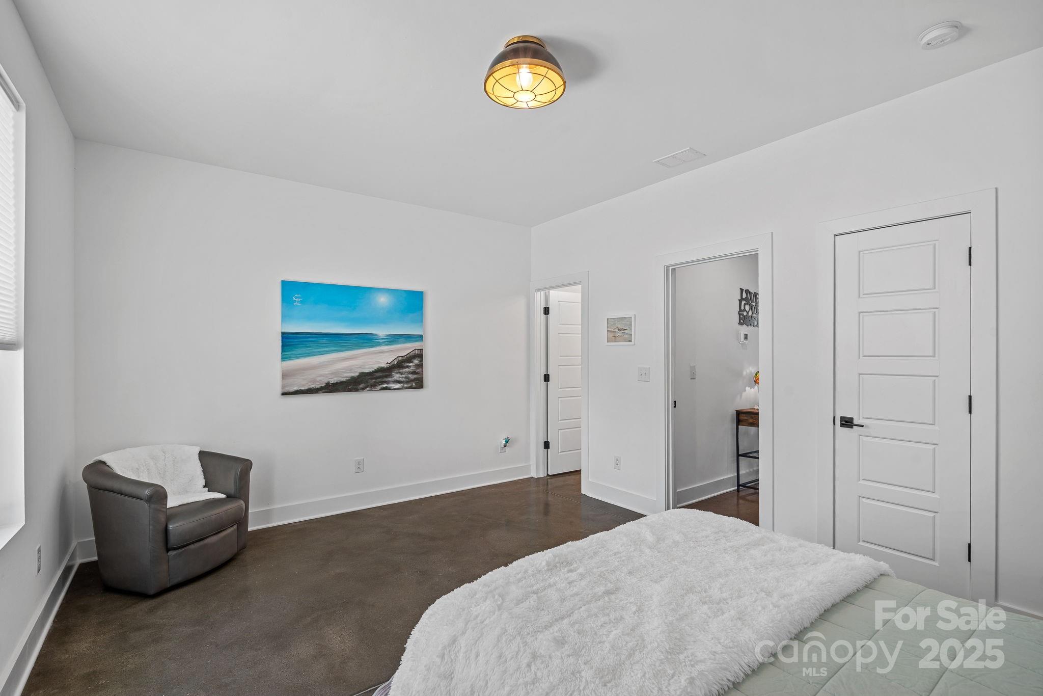 306 Wesley Heights Way