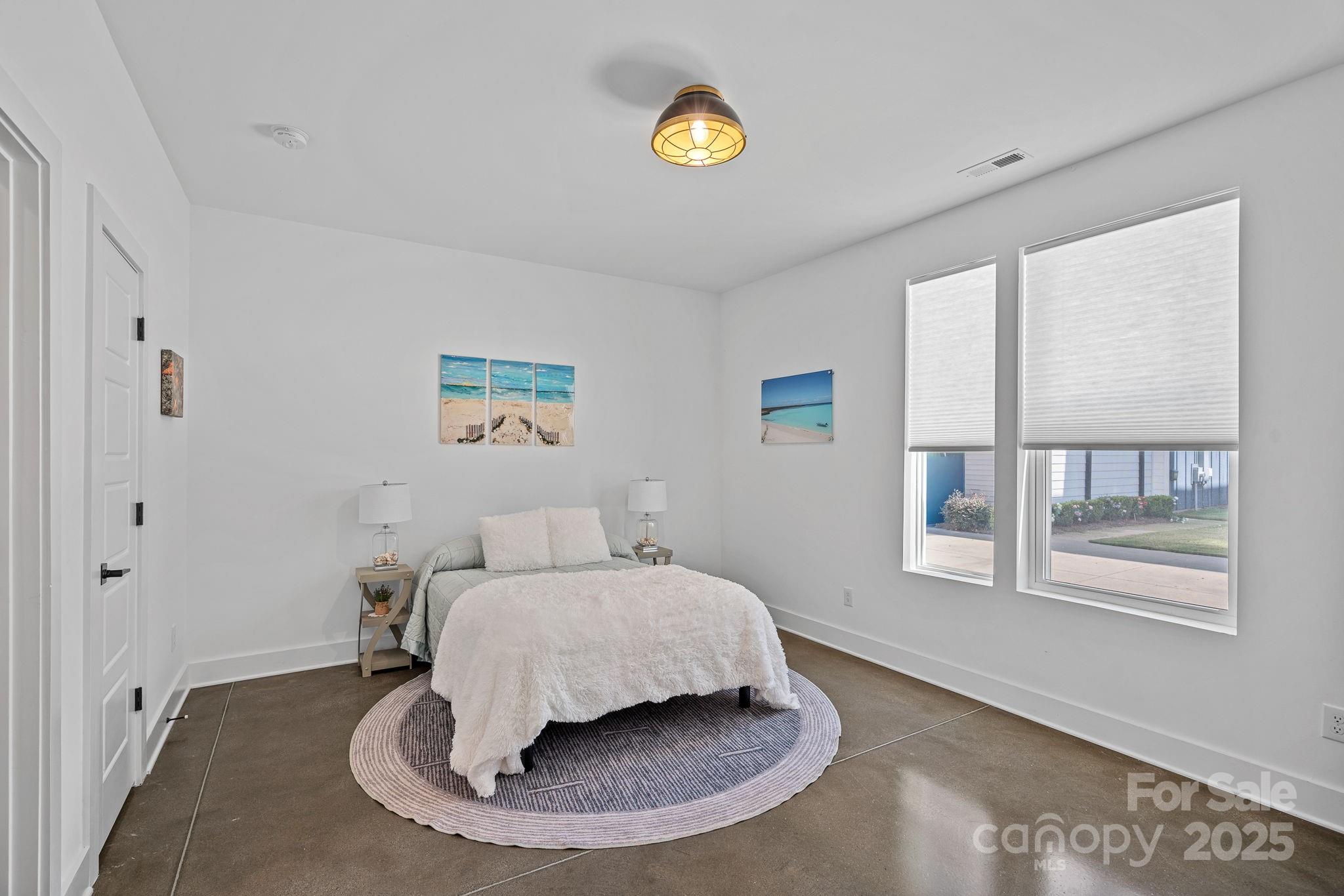 306 Wesley Heights Way