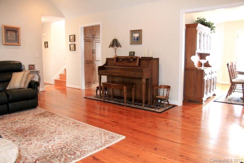 Emerald Estates - Residential