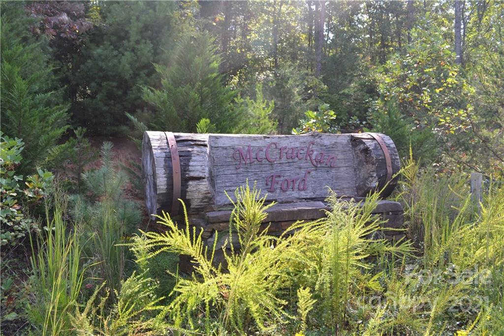 McCracken Ford - Land