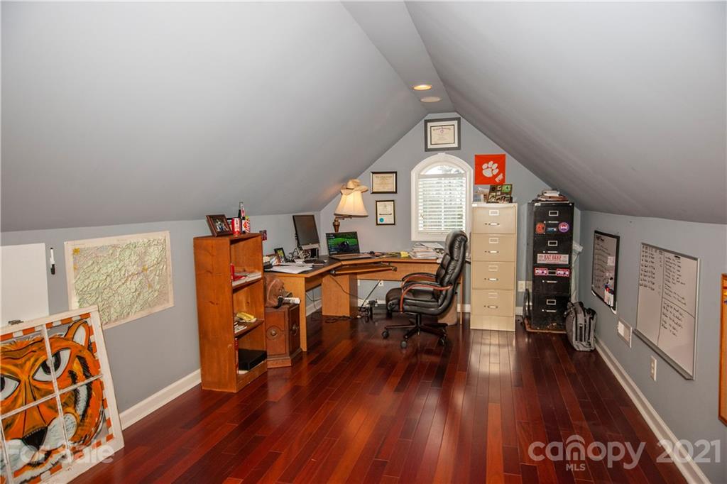 Millstone Creek - Residential