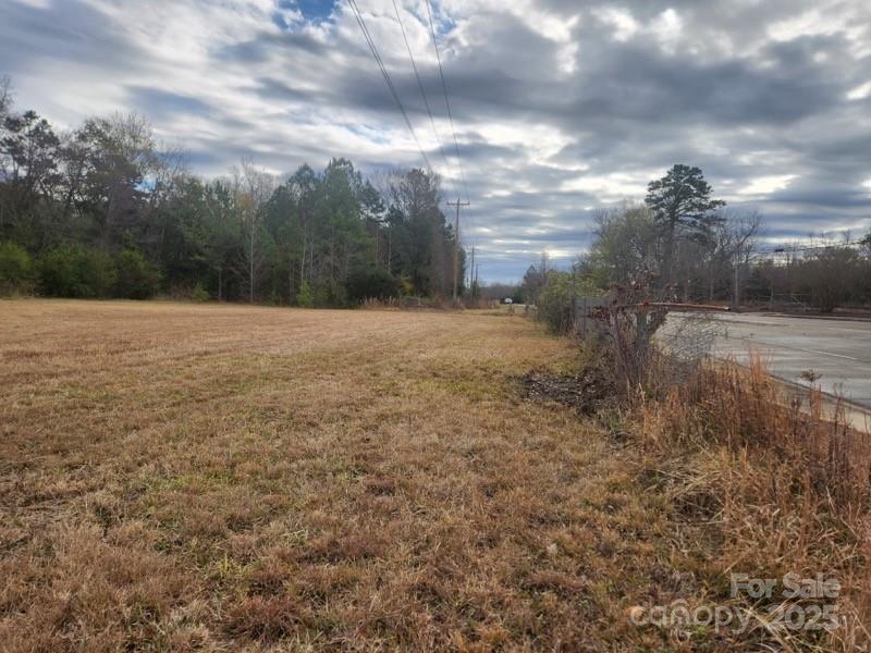 00 Market Street S 1-2