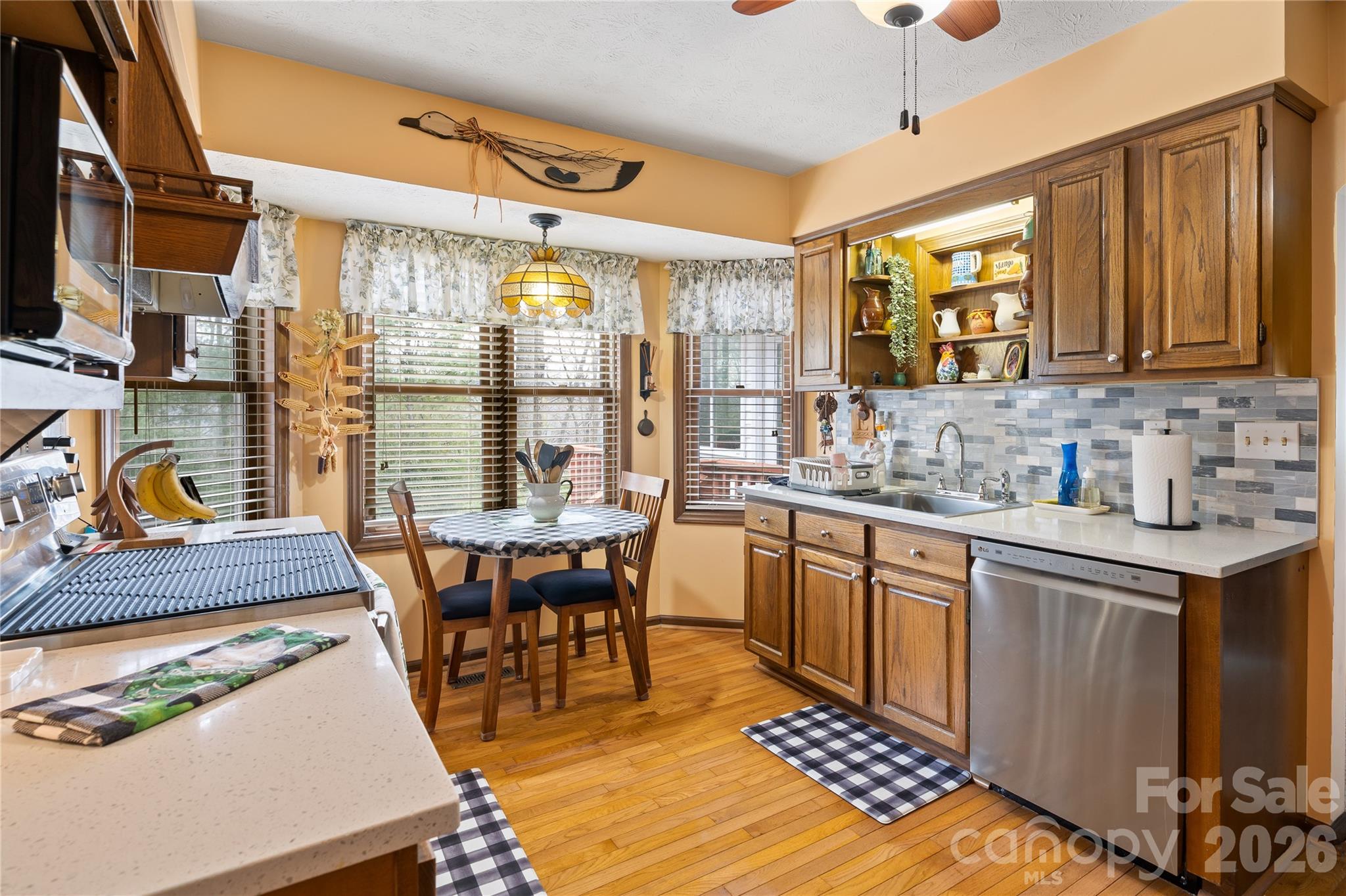 Rambling Ridge - Residential