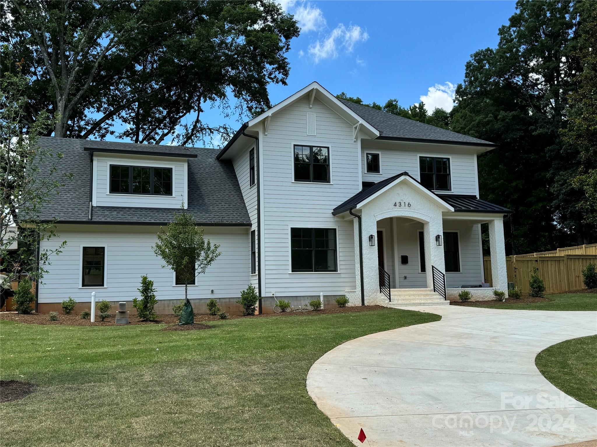 Churchill Downs - Residential