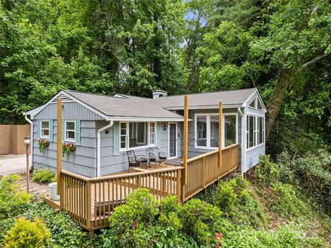 56 Lenoir Circle Waynesville NC 28786