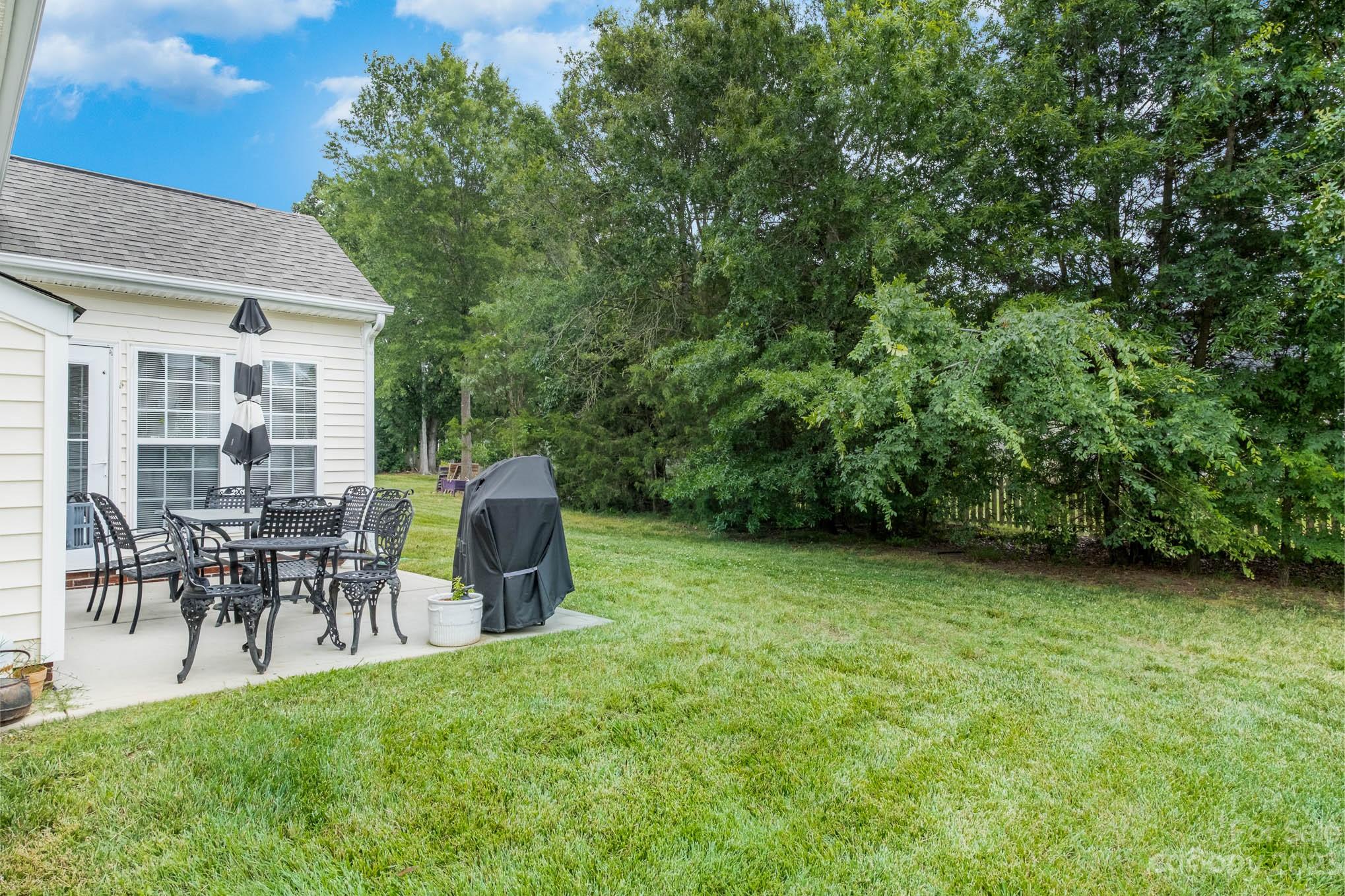 Villas of Sun Valley - Residential