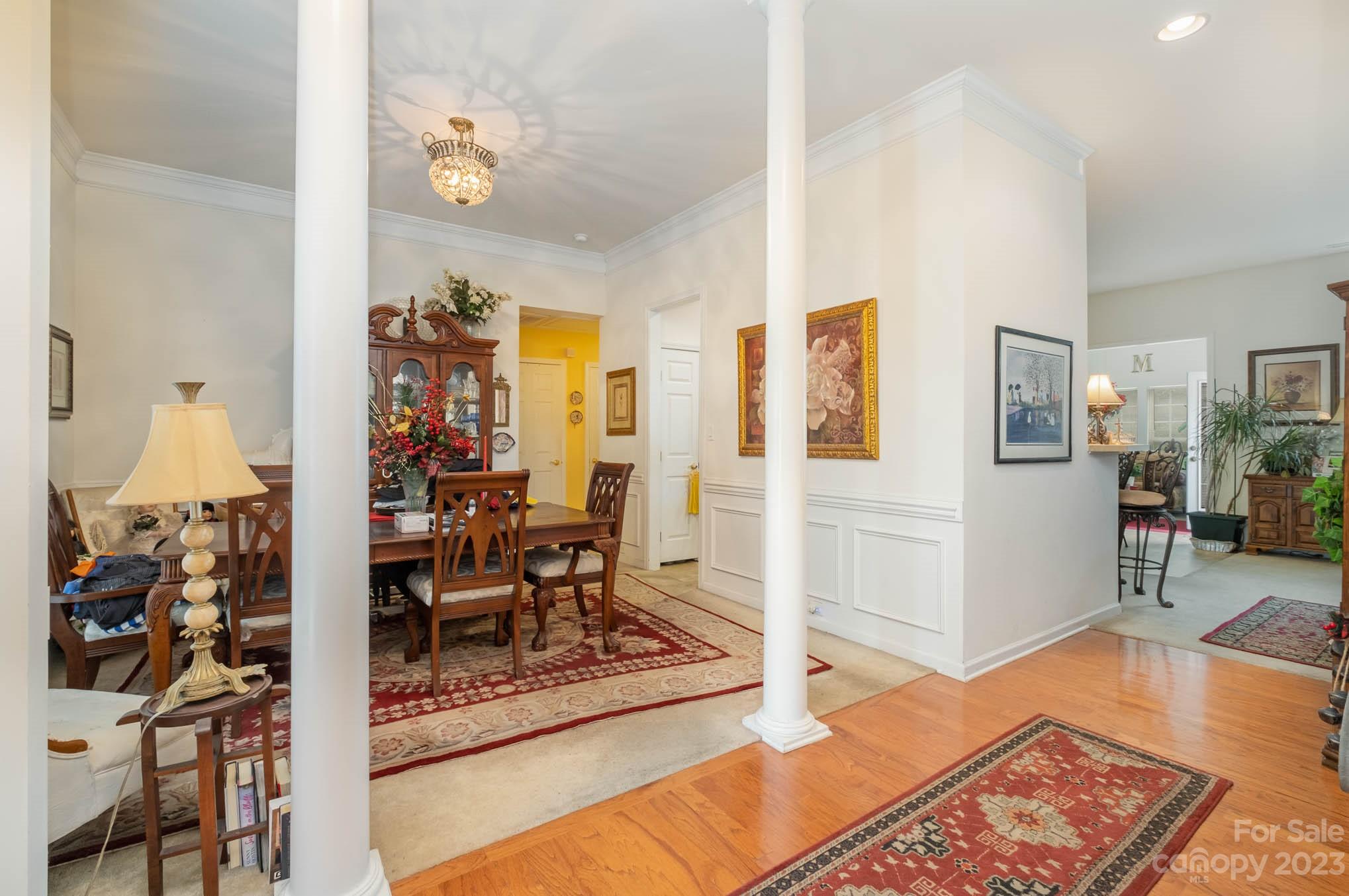 Villas of Sun Valley - Residential