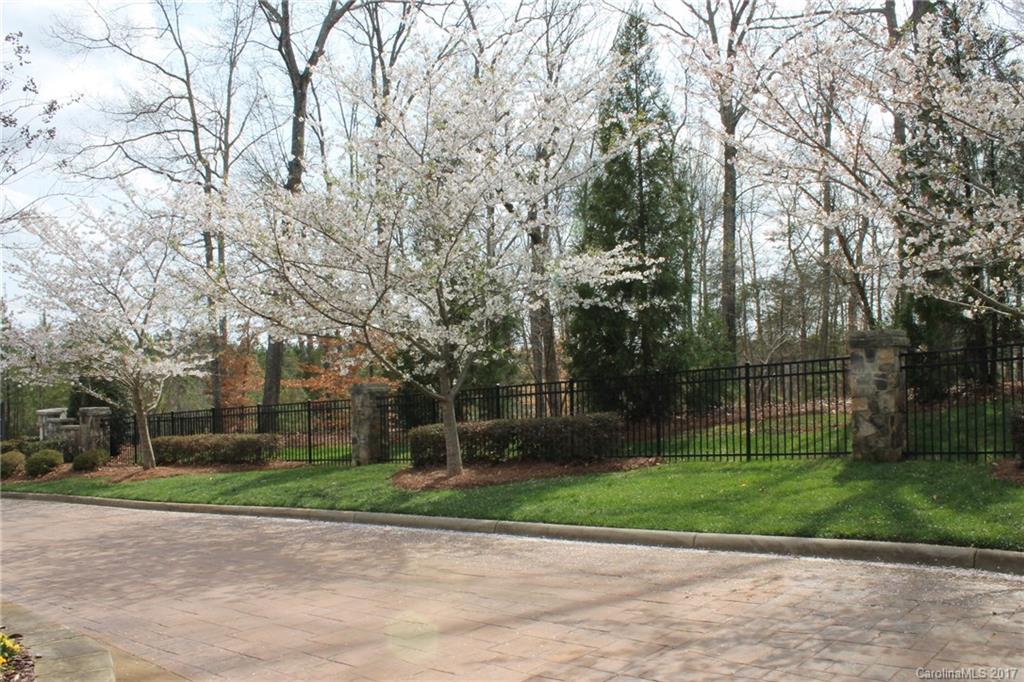 Pinnacle Ridge - Land