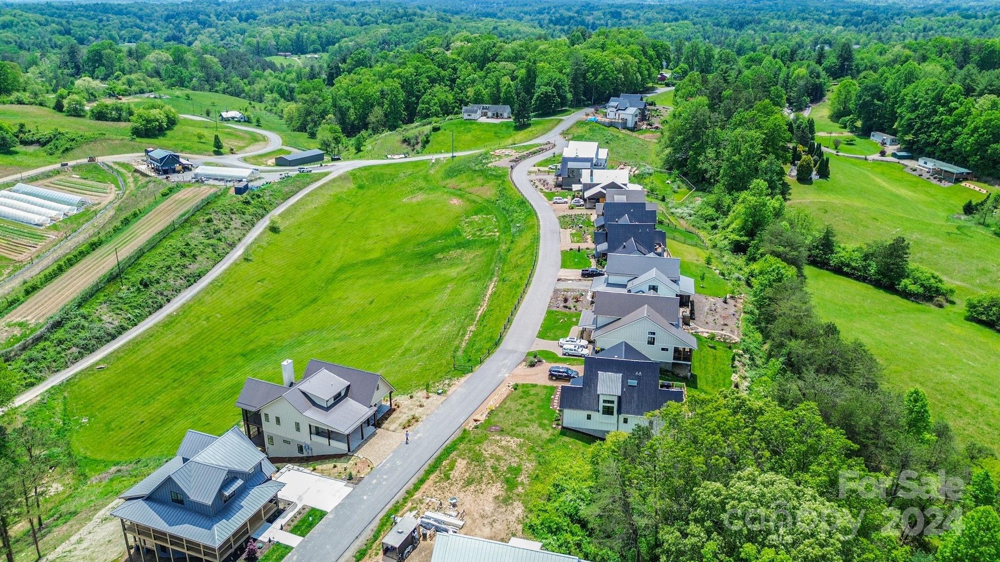 230 Westridge Farm Road 15