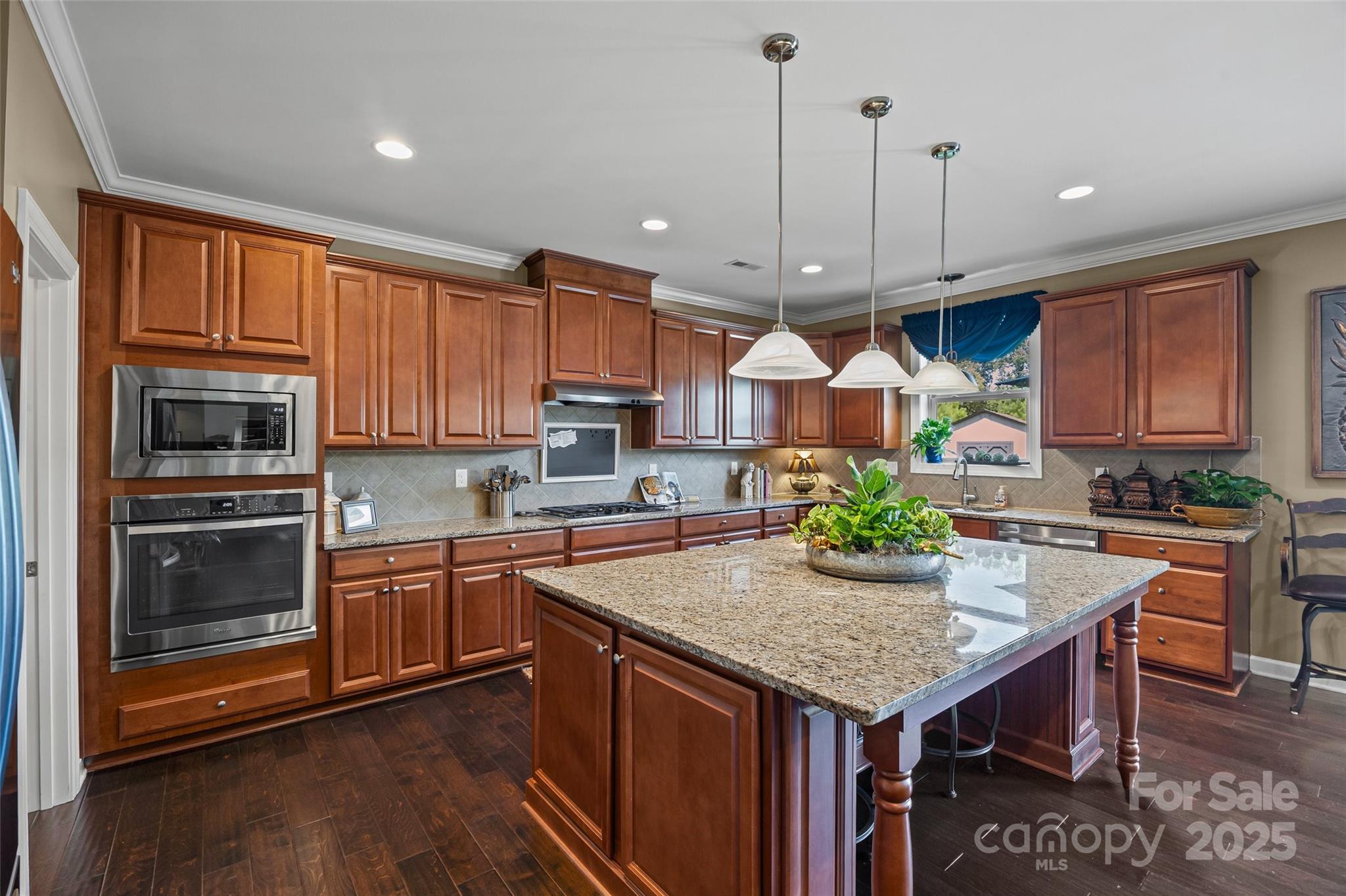 The Preserve At Riverchase - Residential