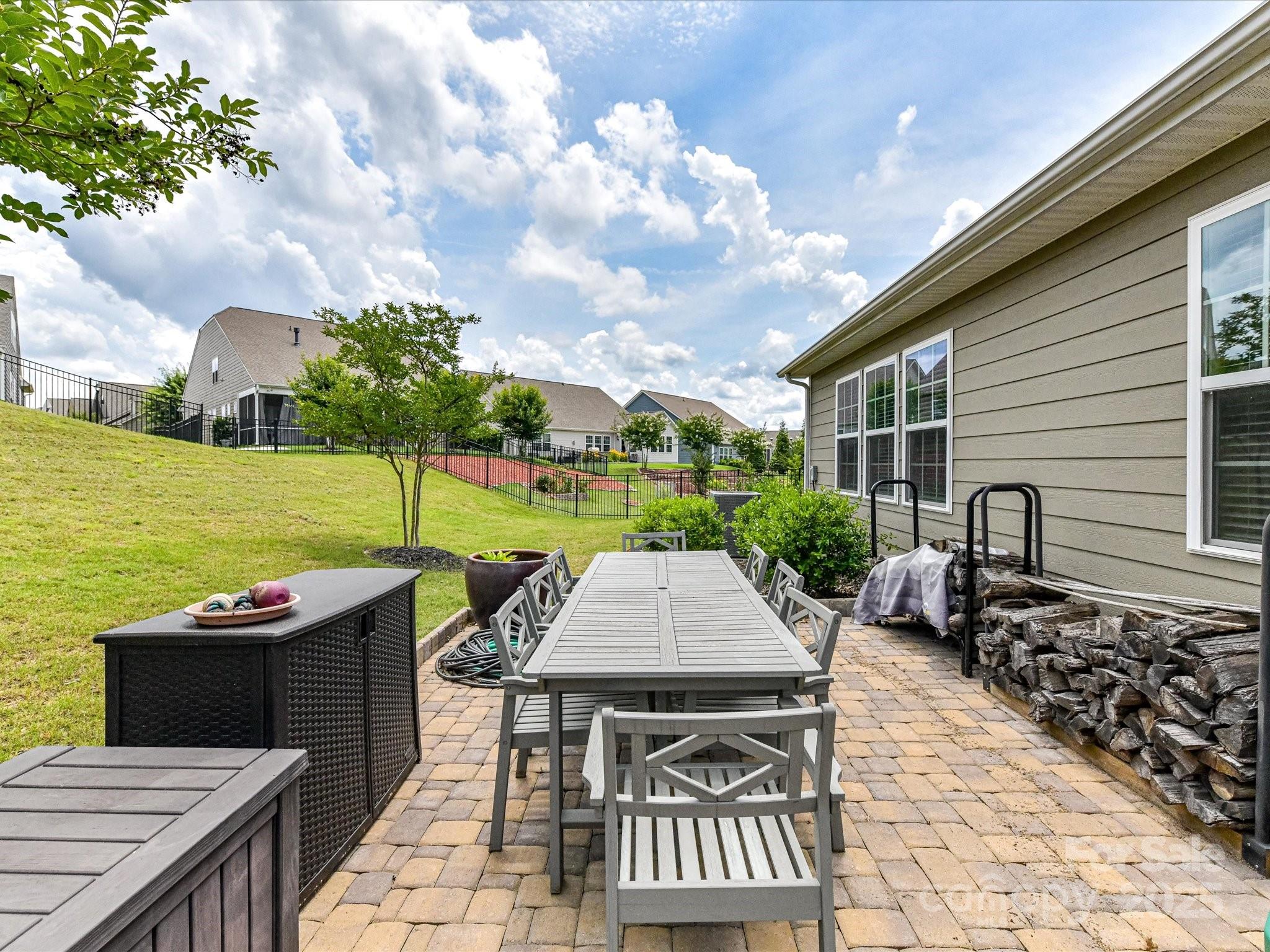 Summerhouse at Paddlers Cove - Residential
